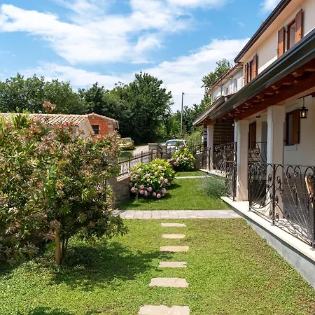 Vila Casa Balussi By Briskva *